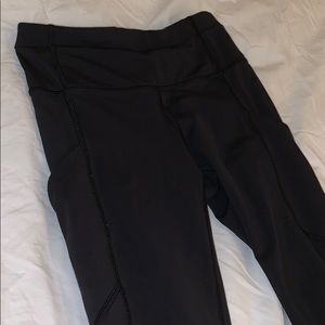 Black lulu lemon leggings!